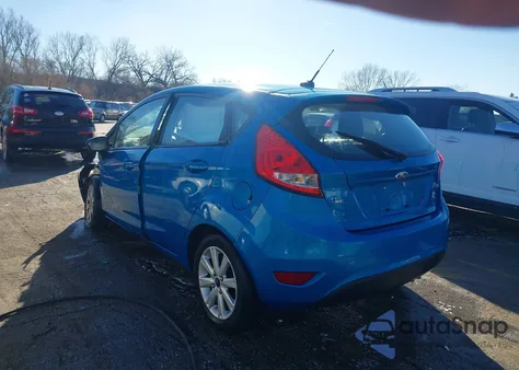 2012 Ford Fiesta Se z USA, uszkodzony, nr VIN 3FADP4EJ6CM175799